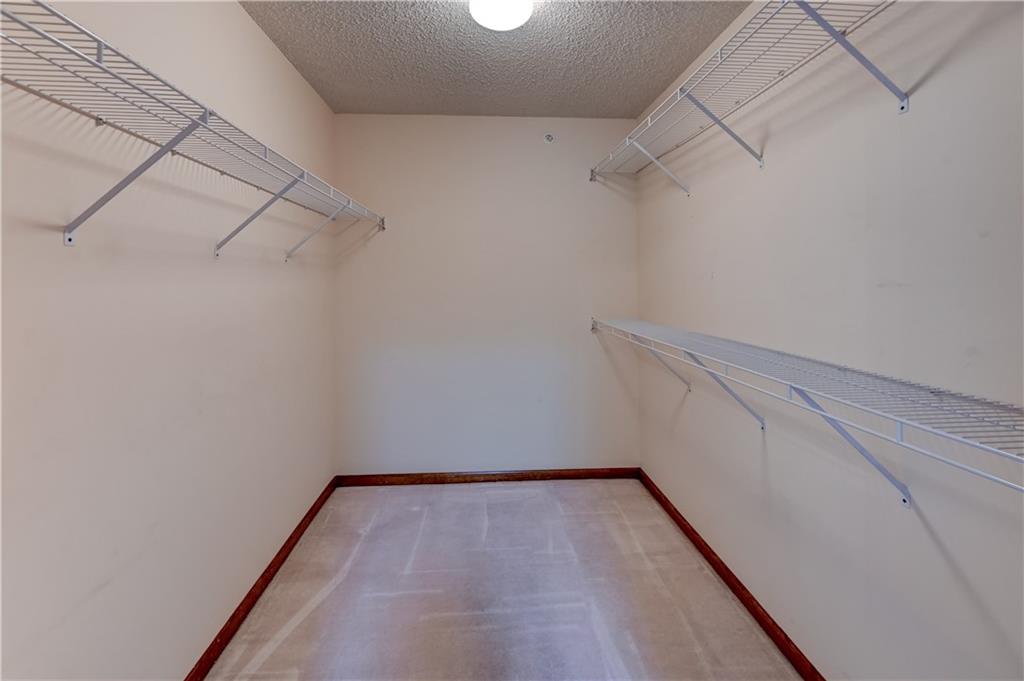 17800 Bolger Road, Unit 303 Independence, MO 64055 - Photo 35 of 49