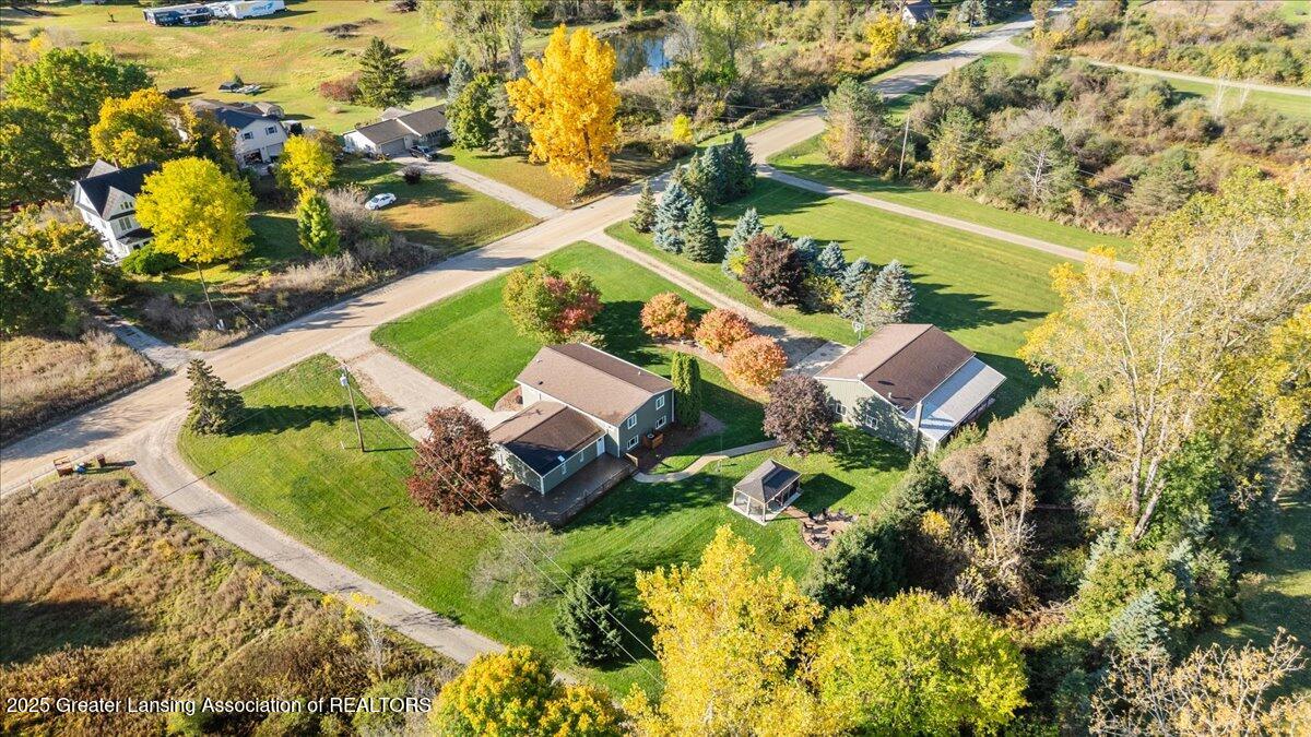 10829 Peake Road Portland, MI 48875 - Photo 9 of 56 07-Media Jett - 05