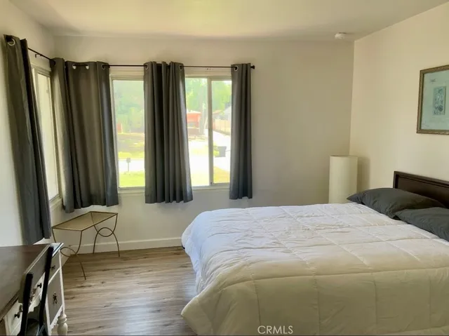 $700 | 521 Walnut Avenue, Bakersfield, CA 93305