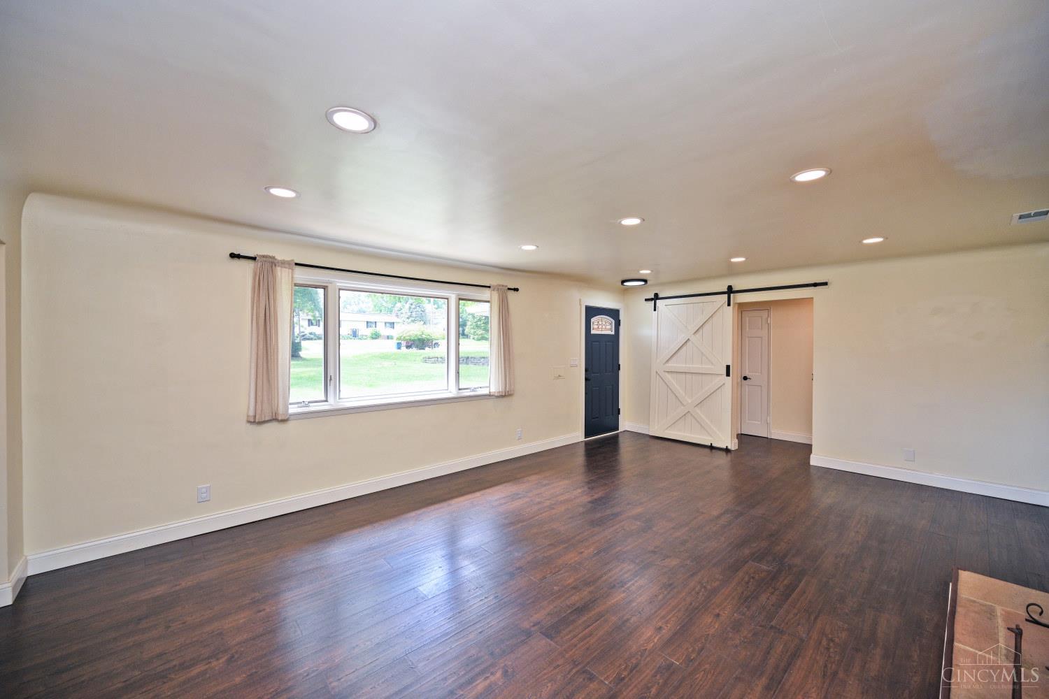 3654 East Galbraith Road Cincinnati, OH 45236 - Photo 10 of 40 Gallery Image 10