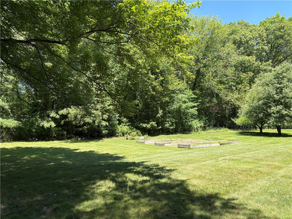 11 Paris Irons Road Glocester, RI 02857 - Photo 2 of 49