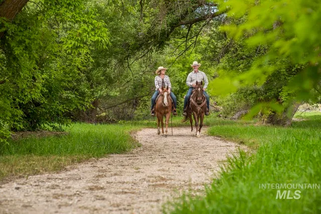 $1,299,900 | 9276 West Sooty Grouse Court, Boise, ID 83714