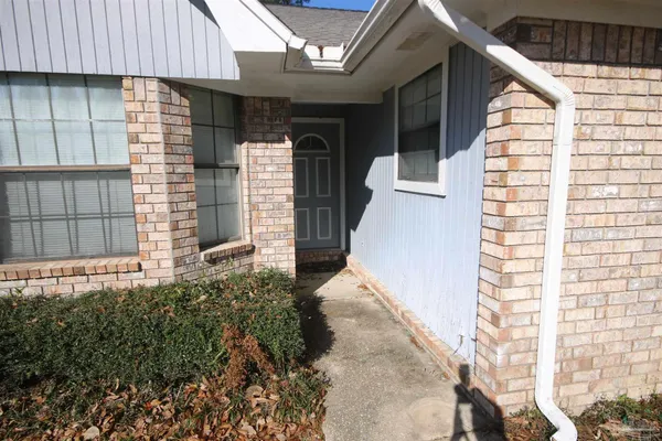 $300,000 | 5005 Ponitz Parkway, Pace, FL 32571
