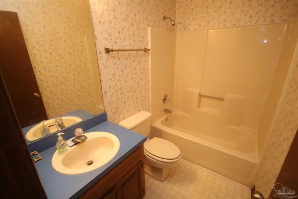 $300,000 | 5005 Ponitz Parkway, Pace, FL 32571