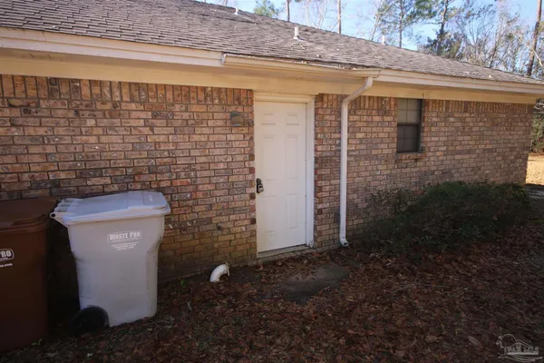 $300,000 | 5005 Ponitz Parkway, Pace, FL 32571