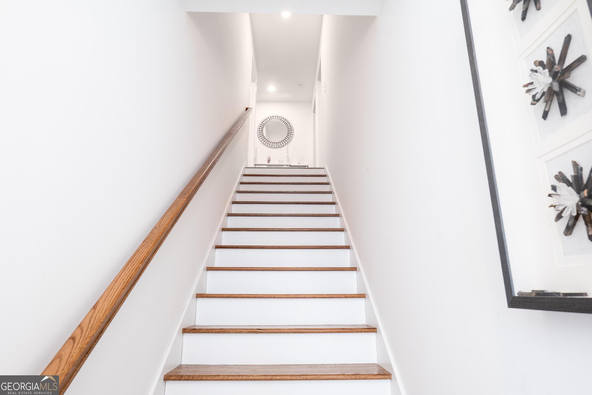 1016 Farmington Road Griffin, GA 30224 - Photo 26 of 31 a view of entryway
