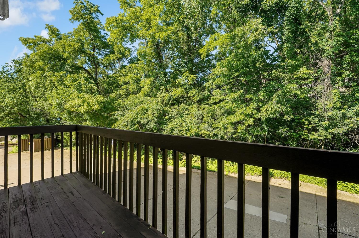 5662 Rapid Run Road, Unit 10 Cincinnati, OH 45238 - Photo 24 of 27