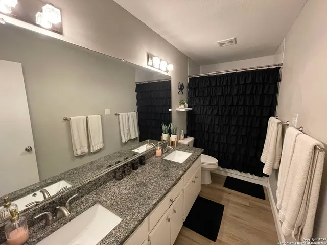 $1,800 | 127 Sioux Circle, Cibolo, TX 78108