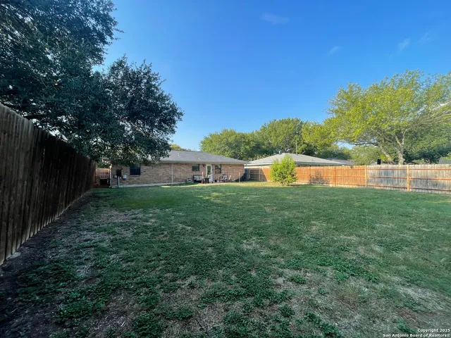 $1,800 | 127 Sioux Circle, Cibolo, TX 78108
