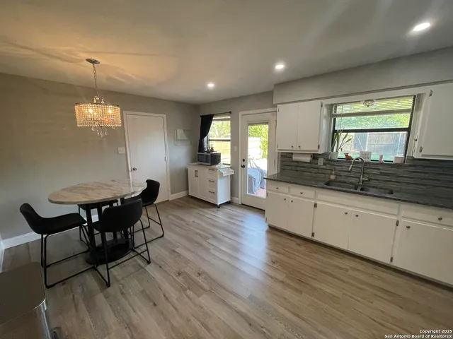 $1,800 | 127 Sioux Circle, Cibolo, TX 78108