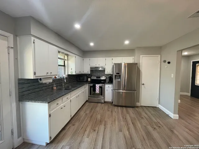 $1,800 | 127 Sioux Circle, Cibolo, TX 78108