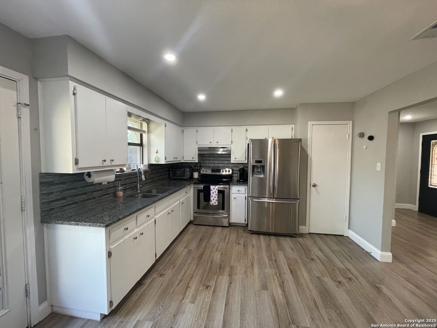 127 Sioux Circle Cibolo, TX 78108 - Photo 7 of 16