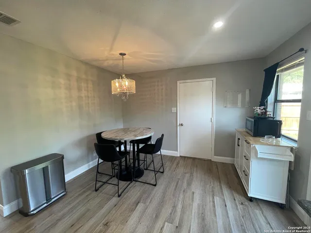 $1,800 | 127 Sioux Circle, Cibolo, TX 78108