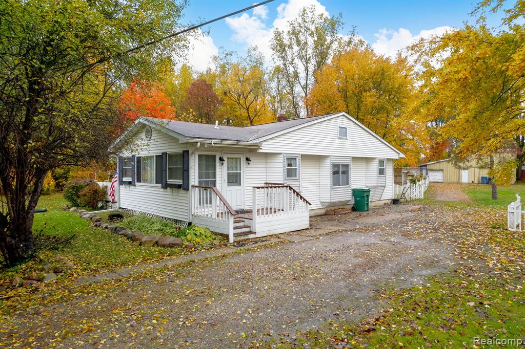 8324 Calkins Road Flint, MI 48532 - Photo 13 of 14