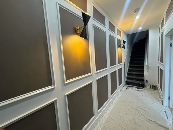 a view of walk in closet