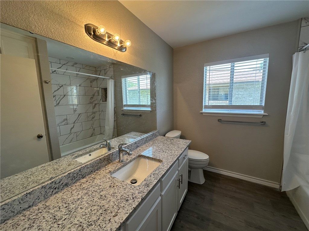 2001 St Charles Drive Portland, TX 78374 - Photo 22 of 40