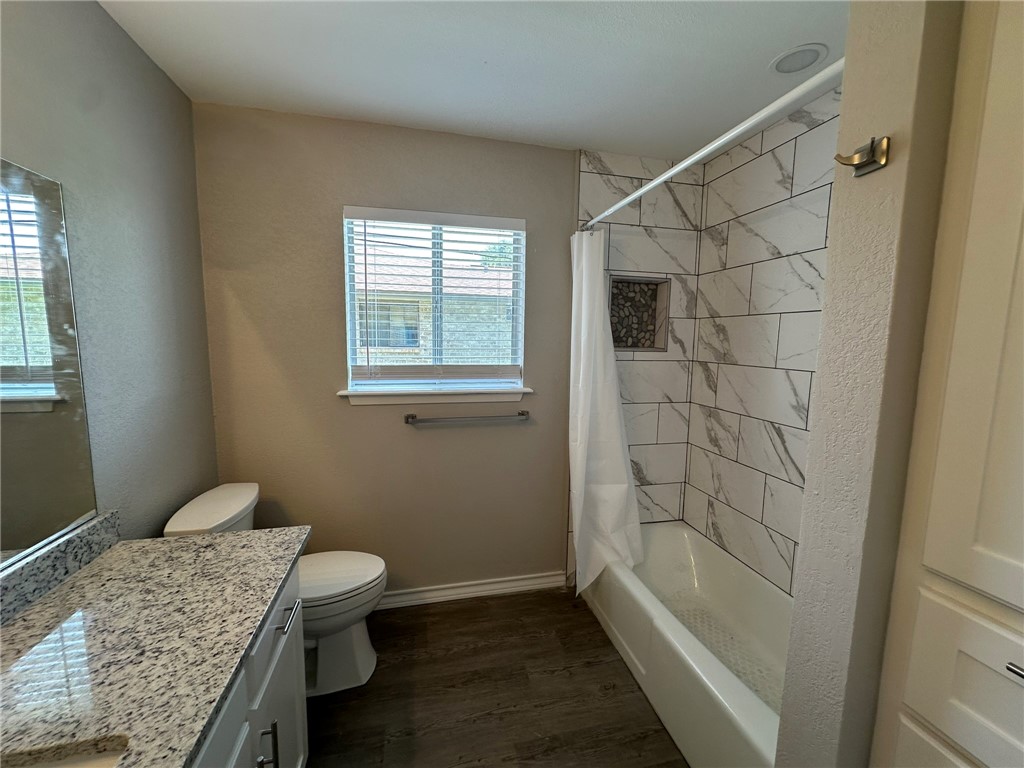 2001 St Charles Drive Portland, TX 78374 - Photo 23 of 40