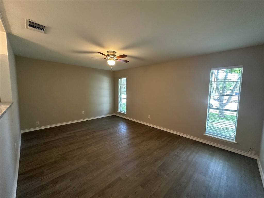 2001 St Charles Drive Portland, TX 78374 - Photo 27 of 40