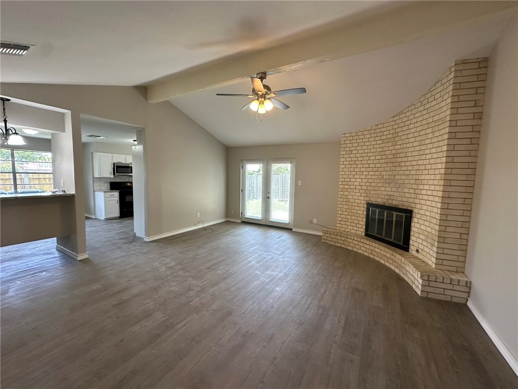 2001 St Charles Drive Portland, TX 78374 - Photo 4 of 40