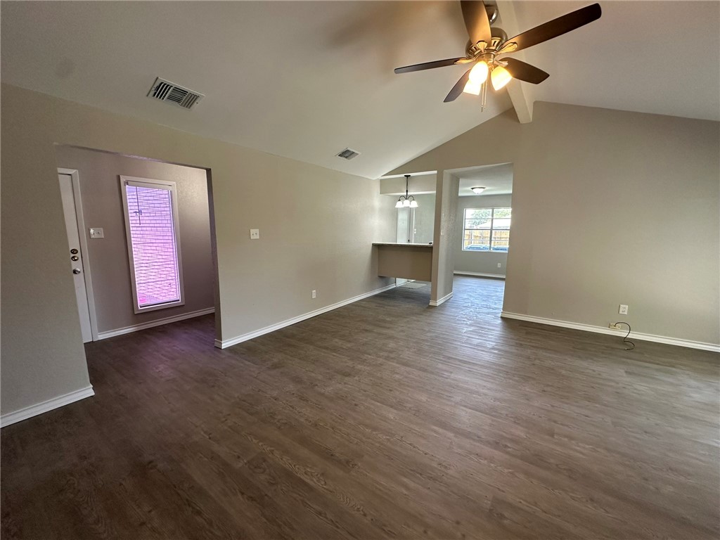 2001 St Charles Drive Portland, TX 78374 - Photo 6 of 40