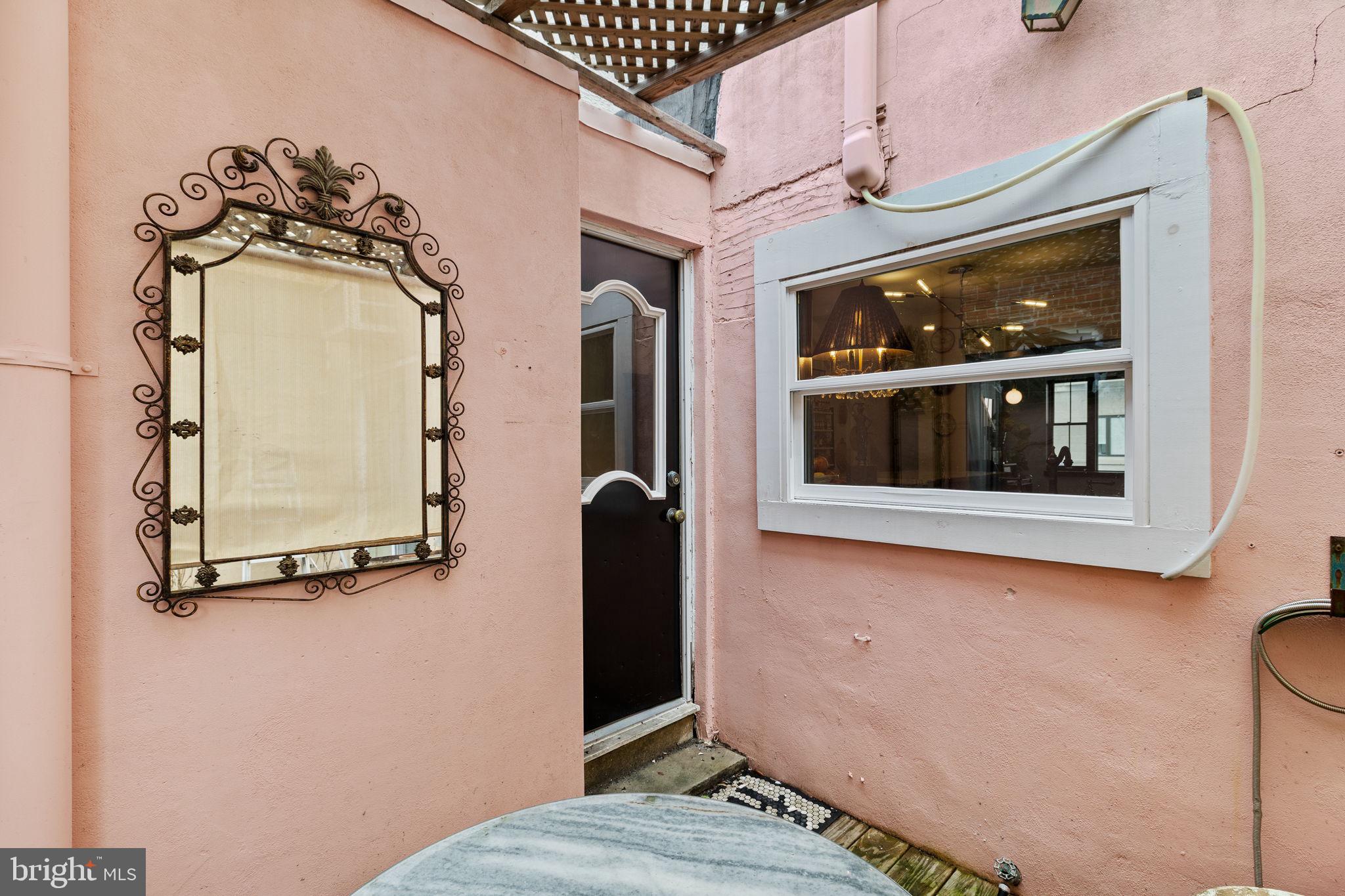 630 Fitzwater Street Philadelphia, PA 19147 - Photo 11 of 25