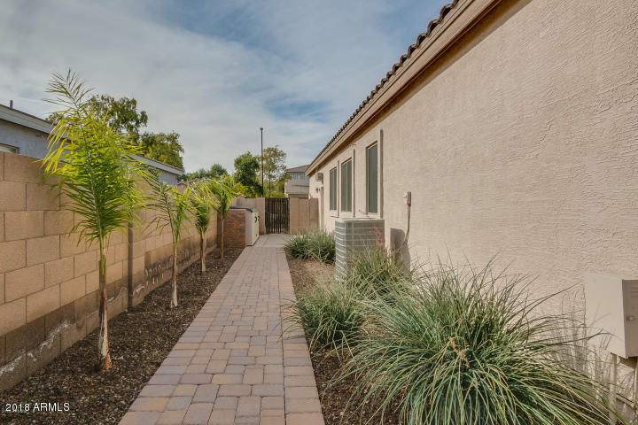 4653 South Calico Road Gilbert, AZ 85297 - Photo 23 of 24 Backyard Calico