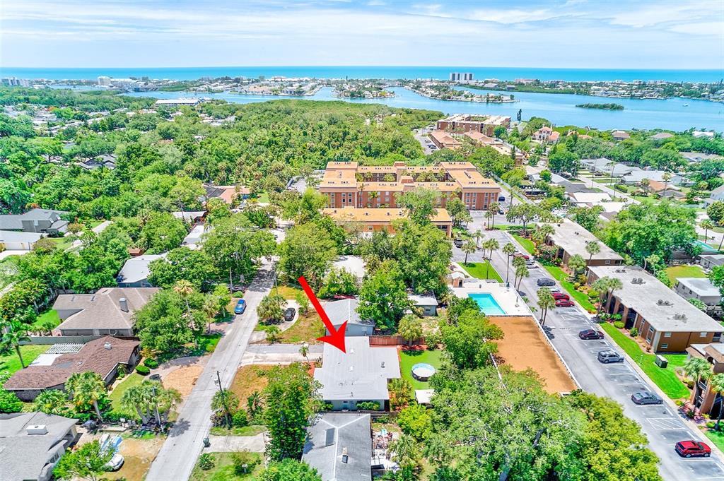 14079 Victoria Road Largo, FL 33774 - Photo 38 of 46 a view of a city