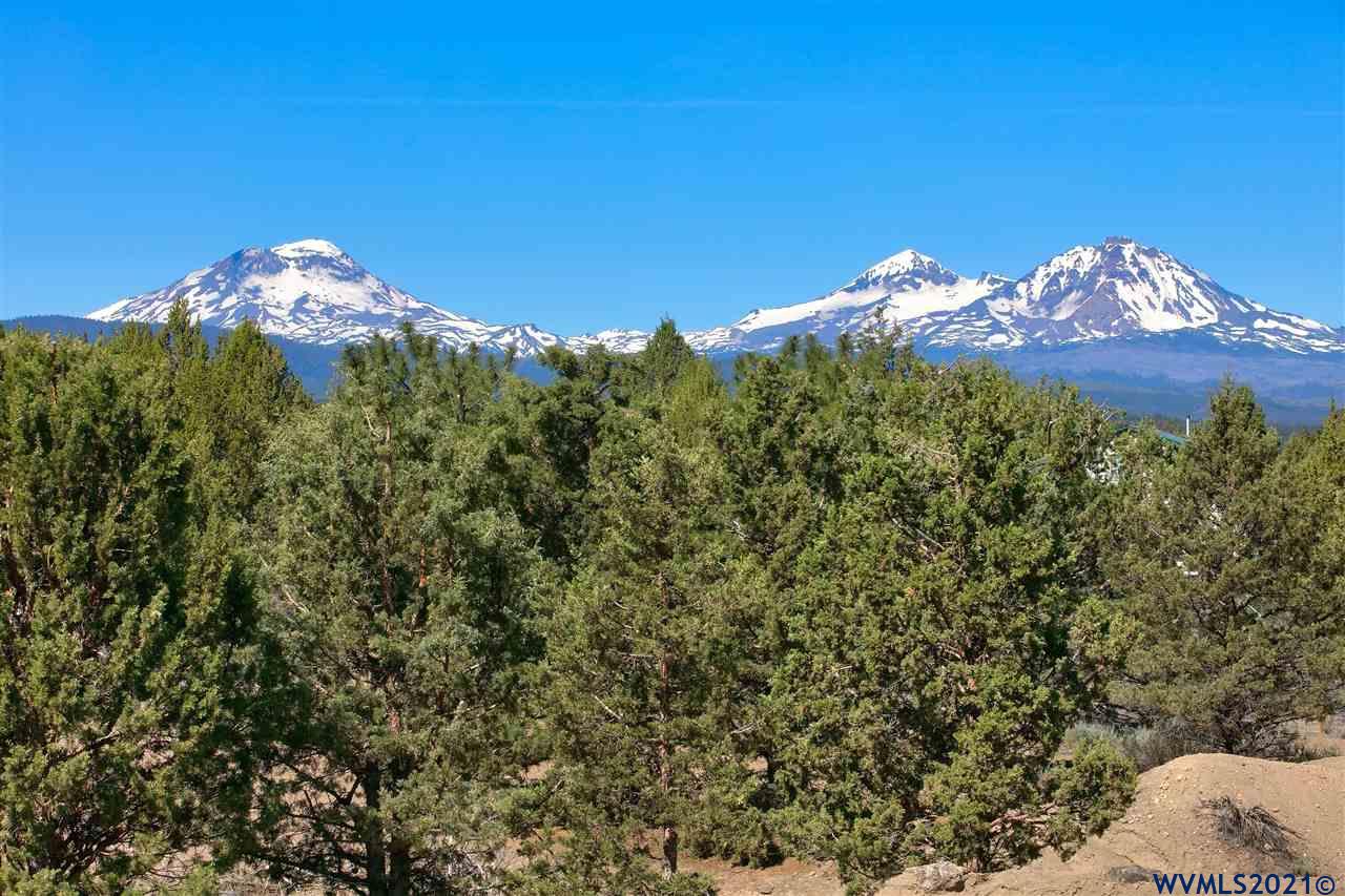 17955 Plainview Road Bend, OR 97703 - Photo 7 of 40
