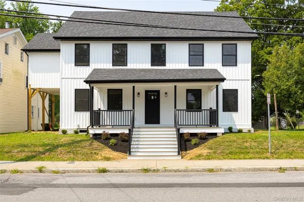 $6,000 | 7441 South Broadway, Red Hook, NY 12571