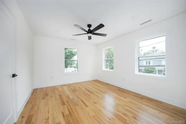 $6,000 | 7441 South Broadway, Red Hook, NY 12571