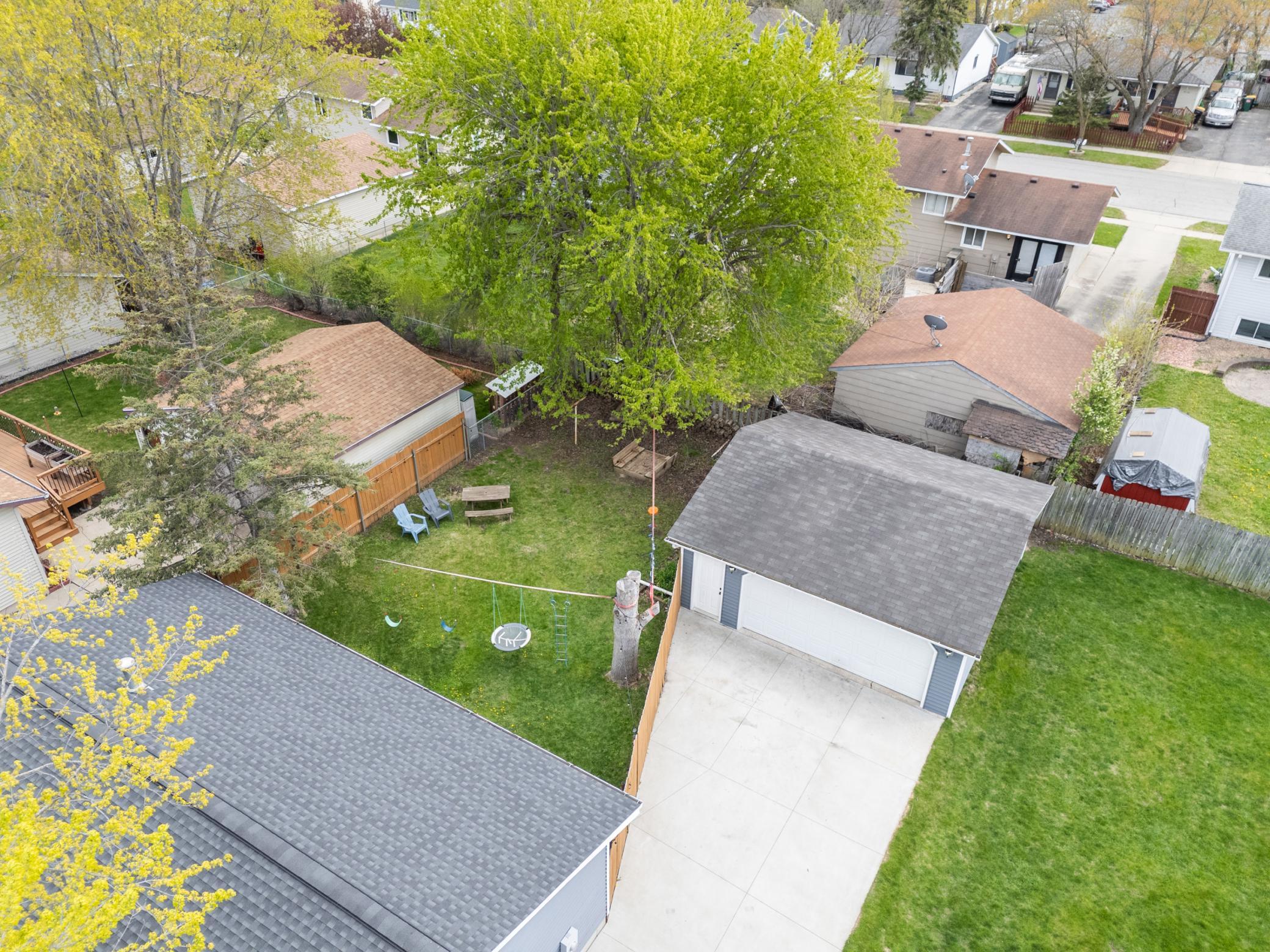 2014 43rd Street Northwest Rochester, MN 55901 - Photo 26 of 35