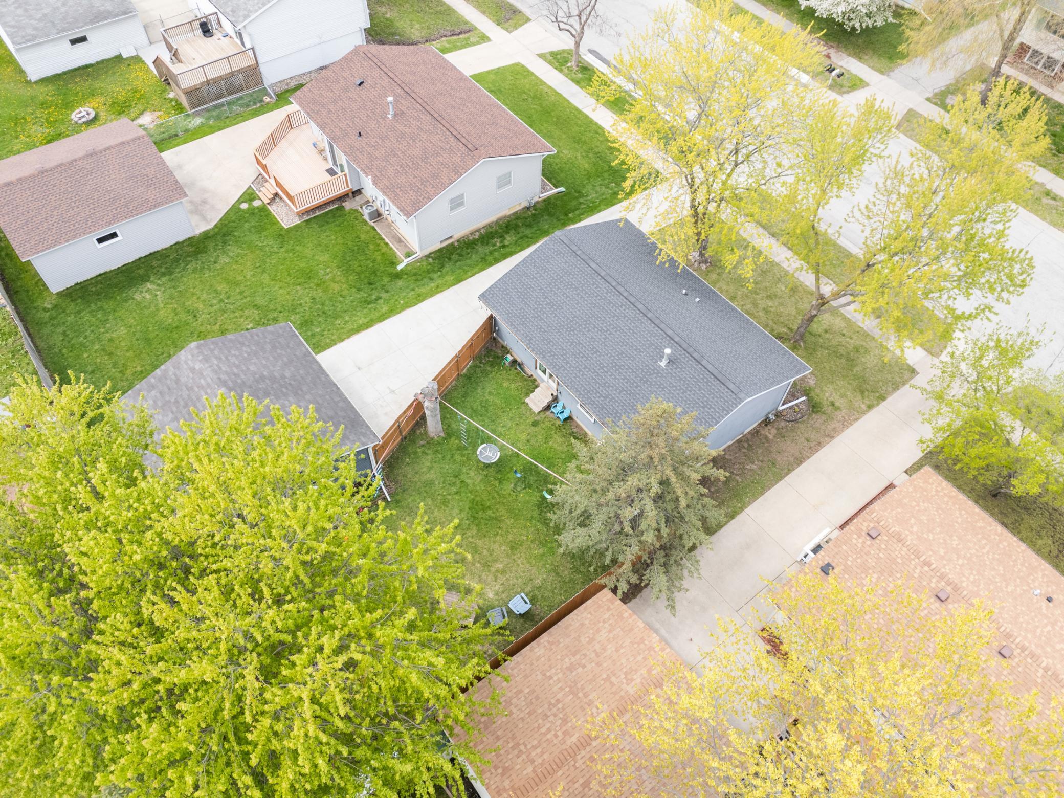 2014 43rd Street Northwest Rochester, MN 55901 - Photo 27 of 35