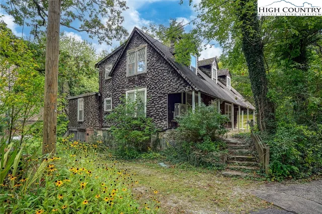 $2,785,000 | 116 Globe Road, Blowing Rock, NC 28605