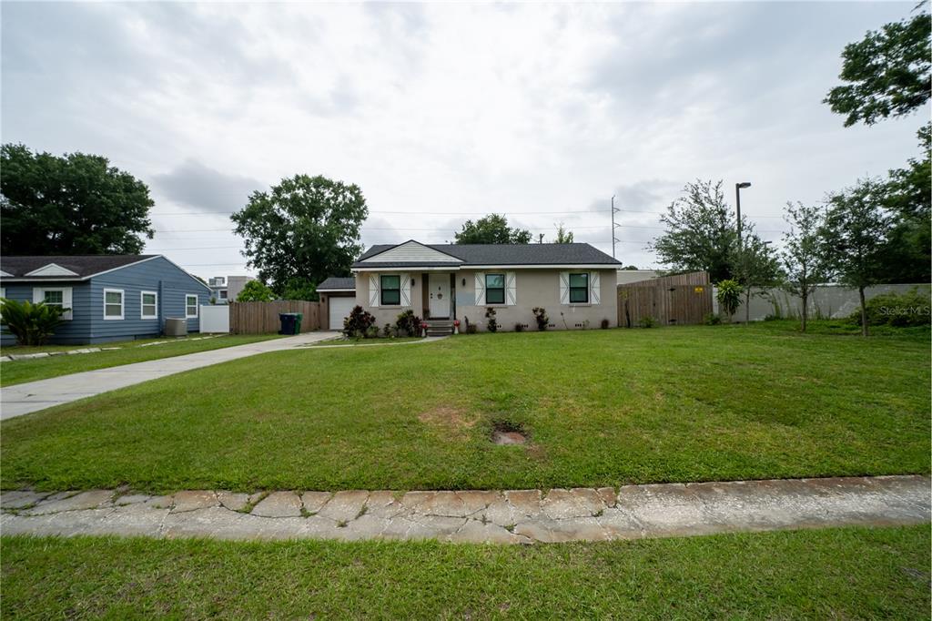 2122 West Ferris Ave  