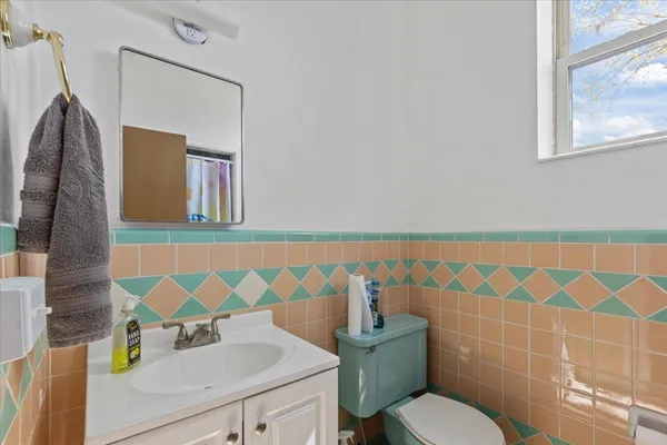 $279,000 | 200 Davis Drive, Perry, FL 32348