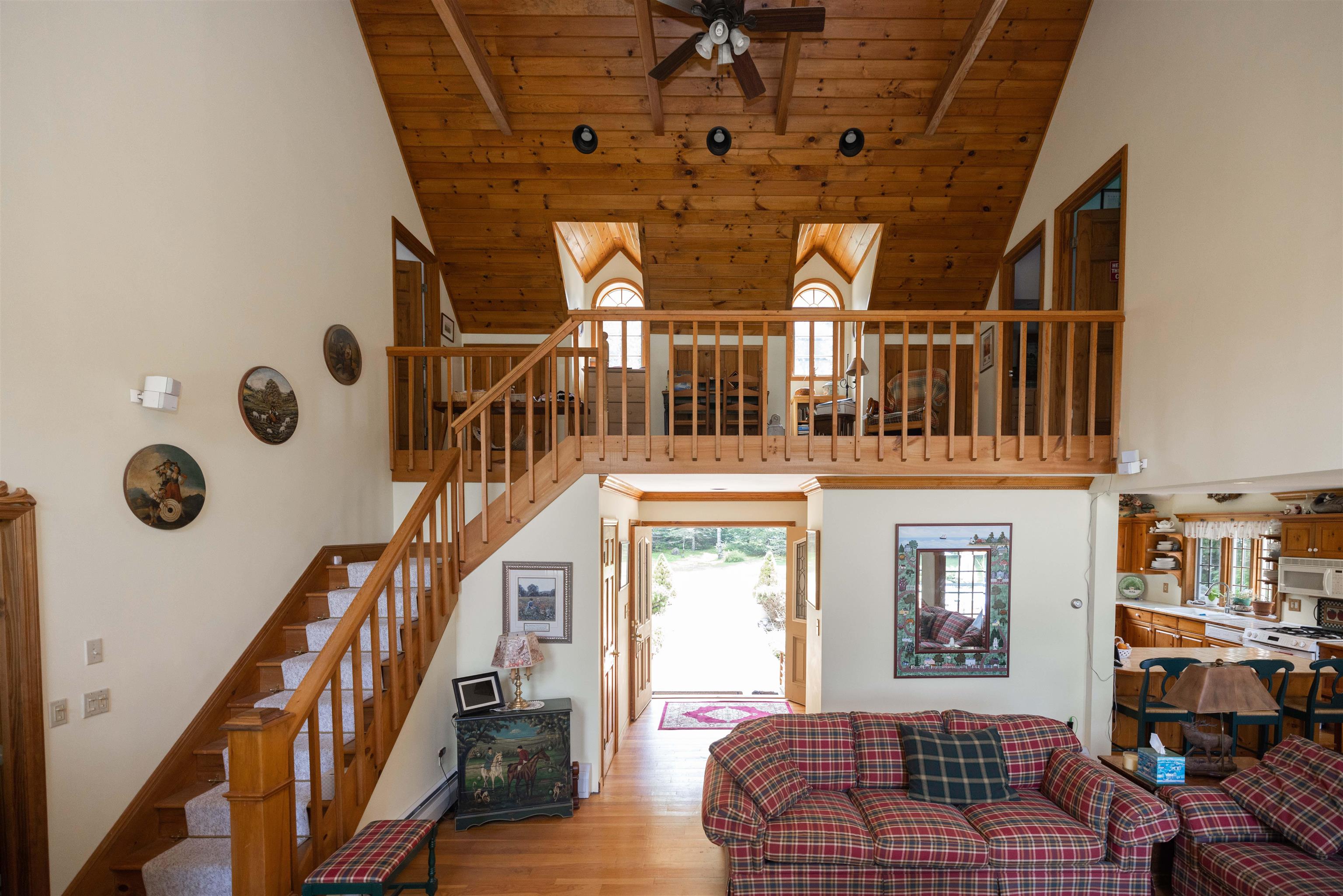 1189 Cole Pond Road Jamaica, VT 05343 - Photo 11 of 30 Gallery Image 11