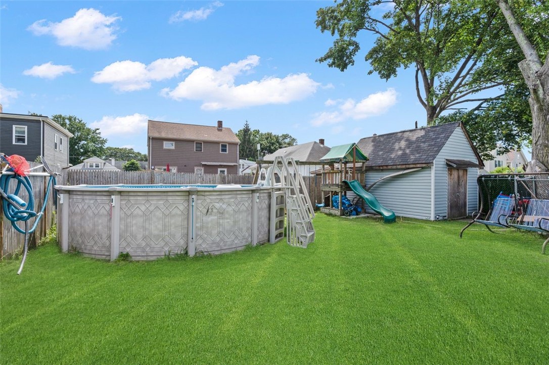 60 Thomas Avenue Pawtucket, RI 02860 - Photo 29 of 31