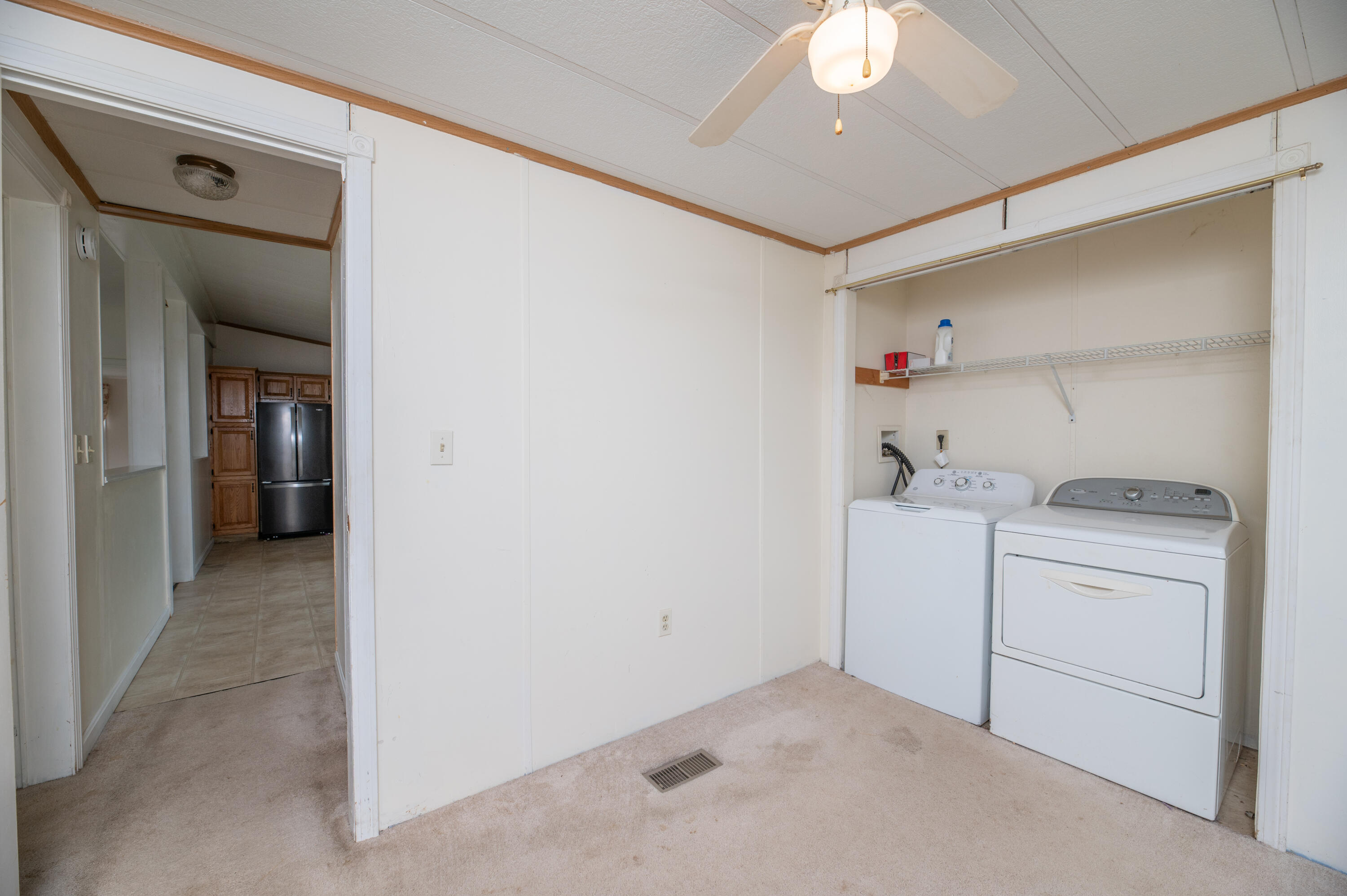 261 Pittston Road Whitefield, ME 04353 - Photo 20 of 22 Interior18