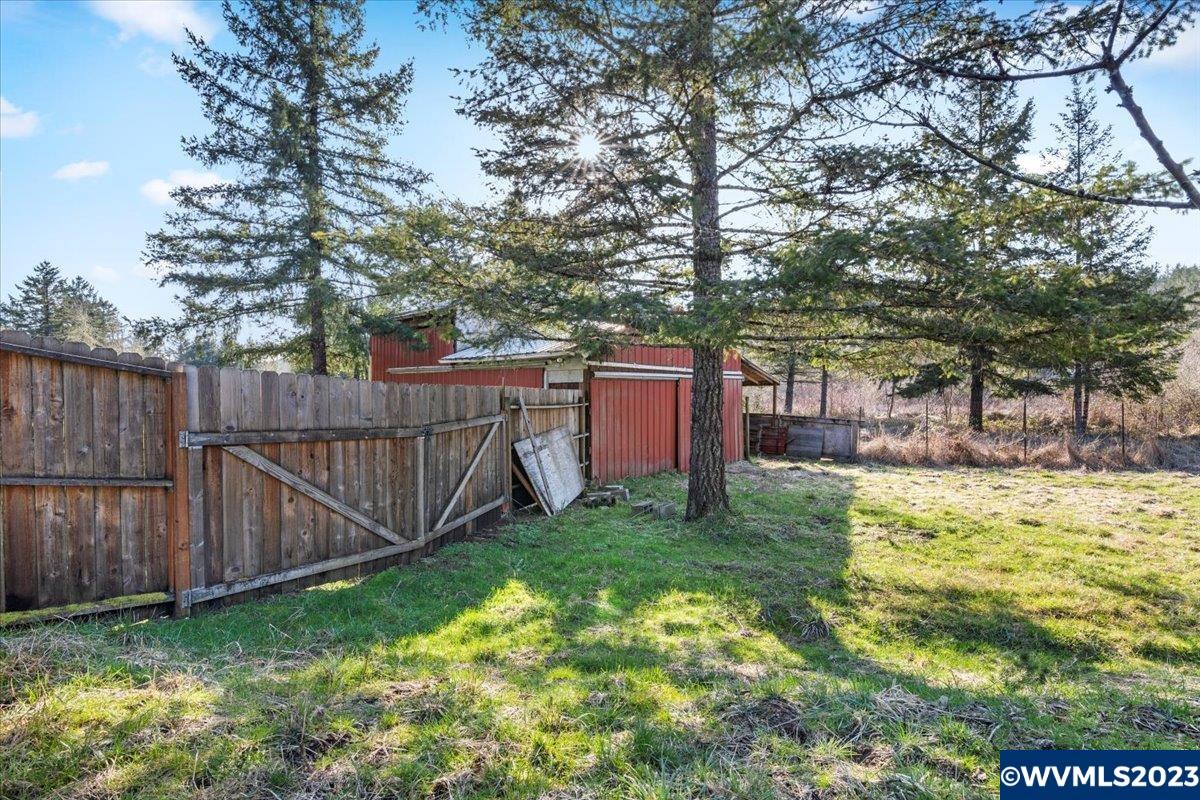 3506 Limestone Road Dallas, OR 97338 - Photo 29 of 39
