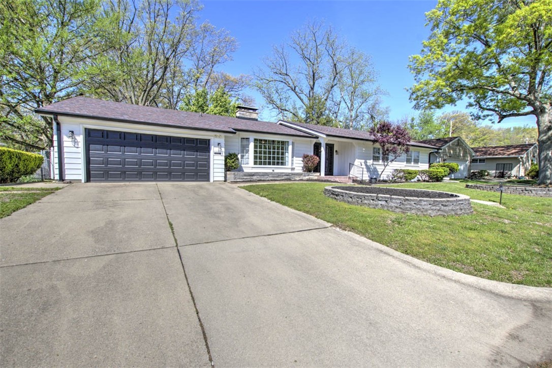 5 Eastmoreland Place Decatur, IL 62521 - Photo 7 of 32