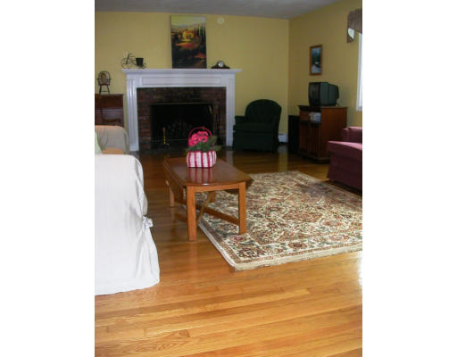 79 Brook Trail Road Concord, MA 01742 - Photo 5 of 11