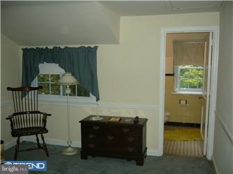 1212 Church Road Oreland, PA 19075 - Photo 9 of 12 Bedroom - Main