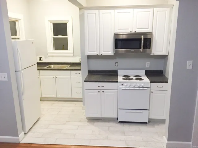 $285,900 | 1230 West Washington Boulevard, Fort Wayne, IN 46802