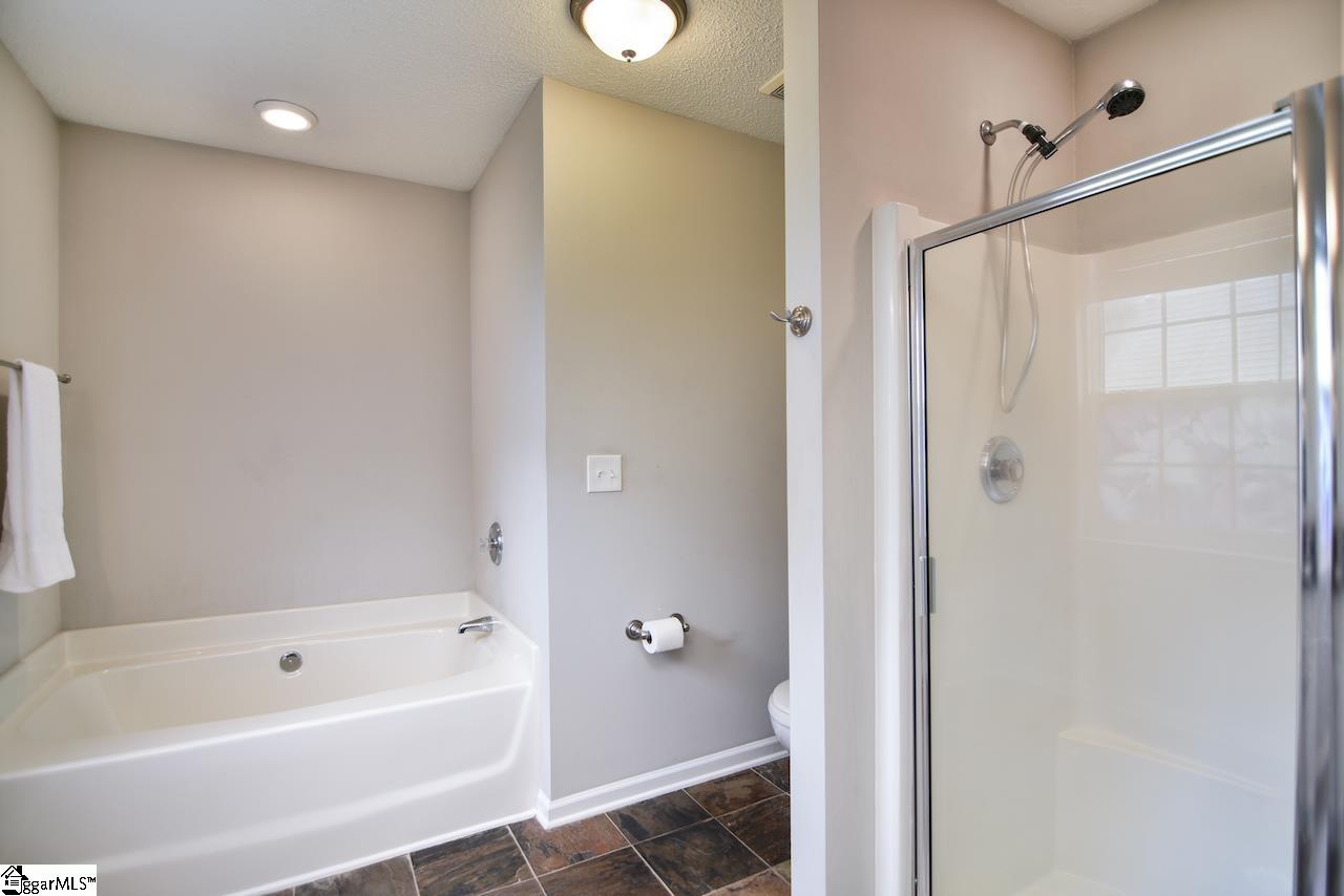 317 Highgate Circle Greer, SC 29650 - Photo 10 of 25 Gallery Image 10