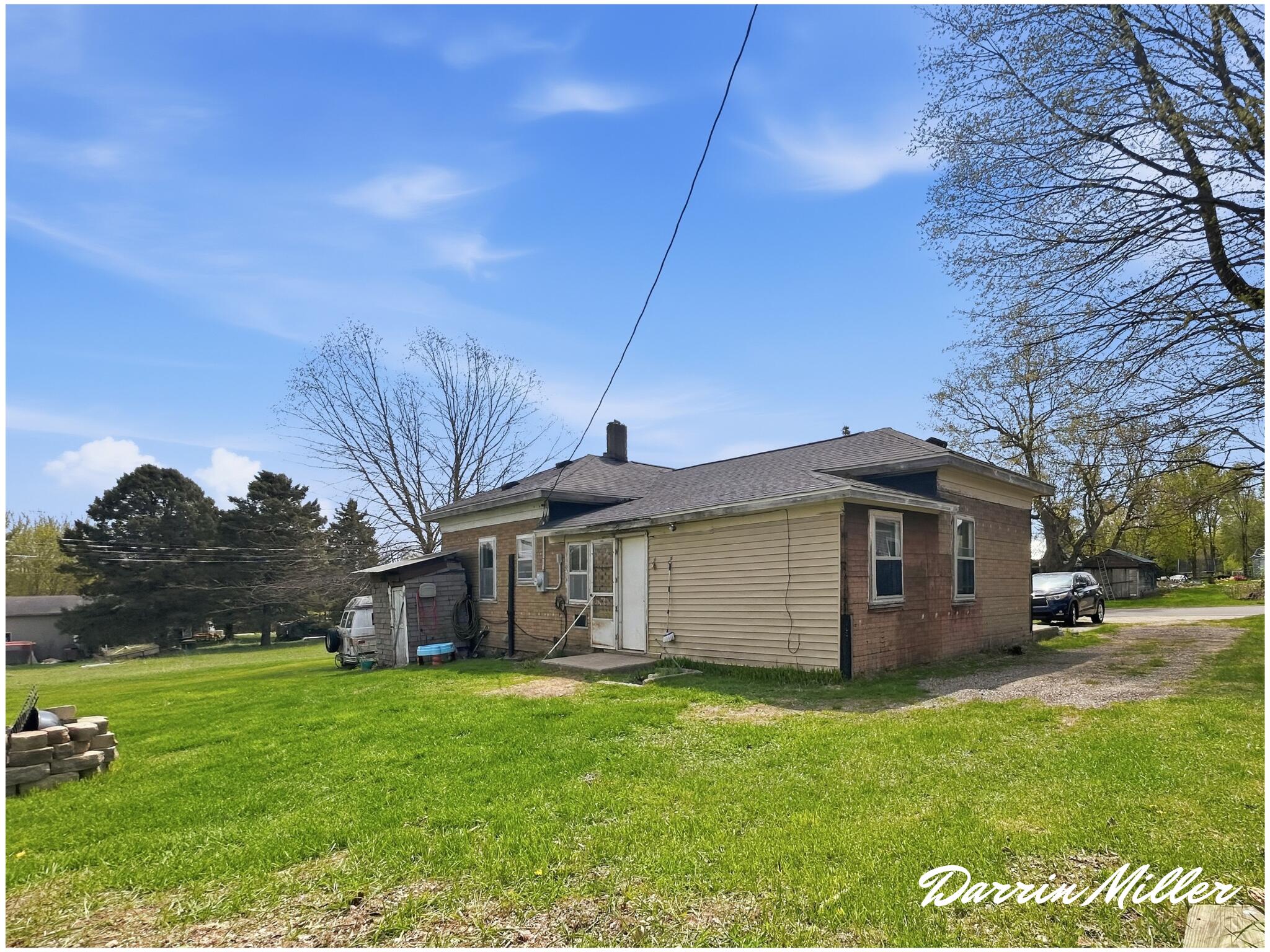 11460 5 Mile Road Morley, MI 49336 - Photo 5 of 33 28_20260503_171822_0027