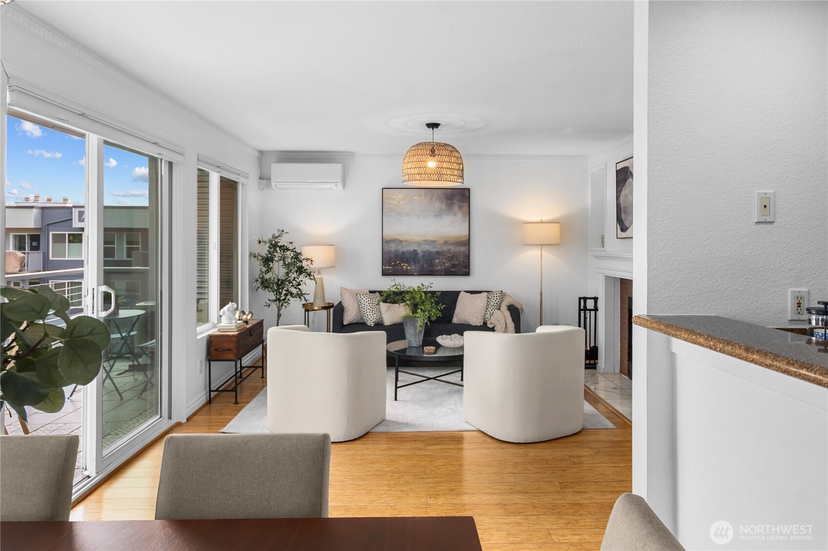1311 12th Avenue South, Unit F401 Seattle, WA 98144 - Photo 8 of 40