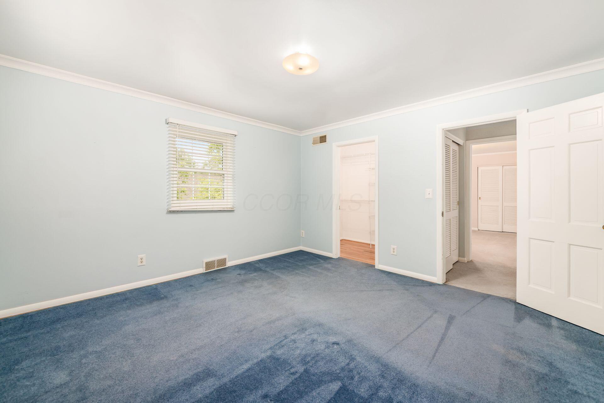 1960 Hythe Road Columbus, OH 43220 - Photo 29 of 46 032_1f169ae9a_L 1960 Hythe106