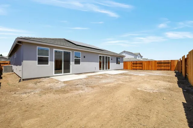 $764,900 | 3330 John Fremont Way, Yuba City, CA 95993