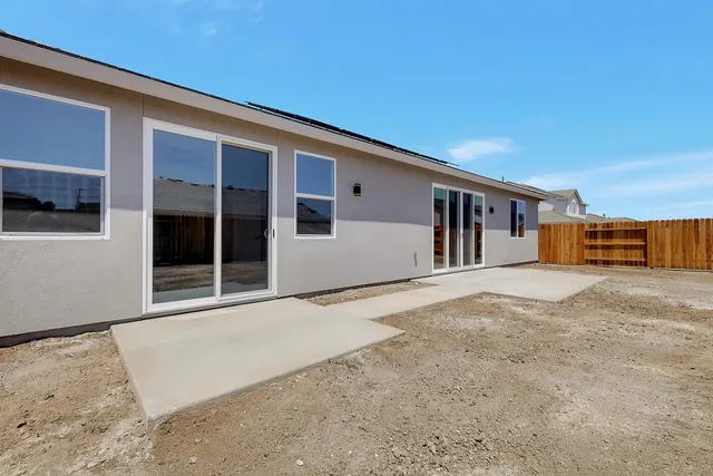 $764,900 | 3330 John Fremont Way, Yuba City, CA 95993