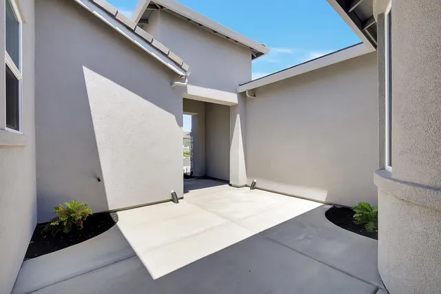 $764,900 | 3330 John Fremont Way, Yuba City, CA 95993